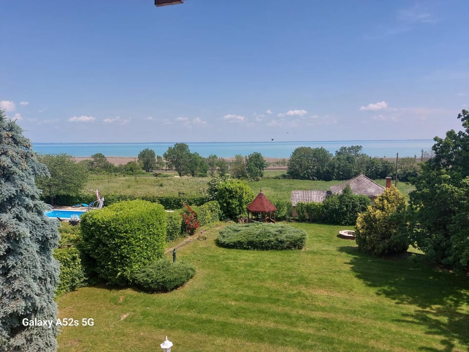 Garden view, Lake view