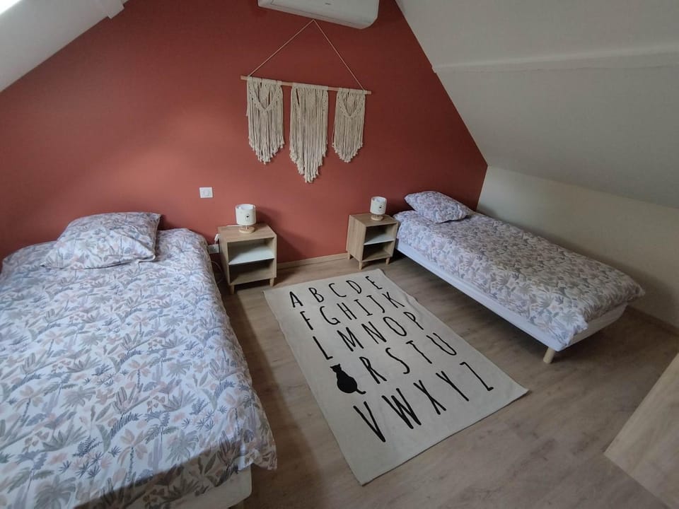 Maison de campagne avec terrain House in Auvergne-Rhône-Alpes