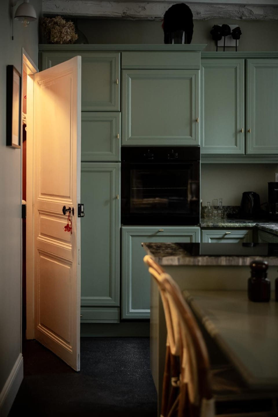 Kitchen or kitchenette, Communal kitchen, stove, stove
