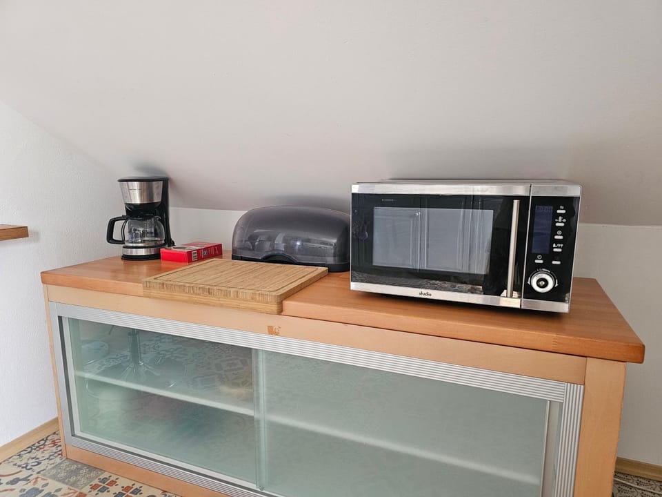 Coffee/tea facilities, Kitchen or kitchenette, minibar
