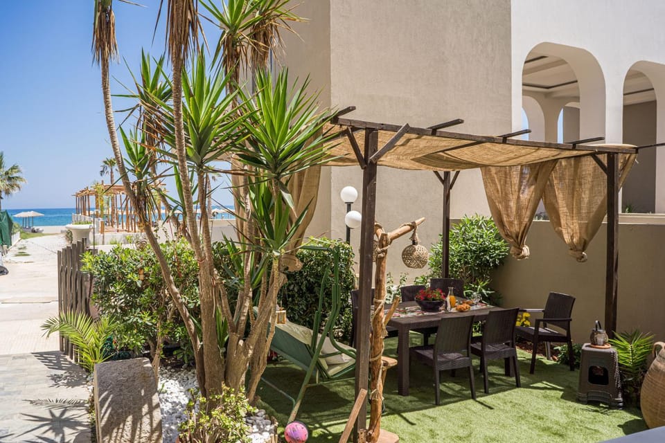 Day, Natural landscape, Garden, Sea view