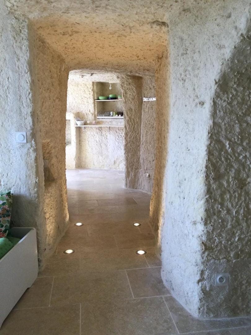 La Troglodyte de Montmartre Bed and Breakfast in Loches