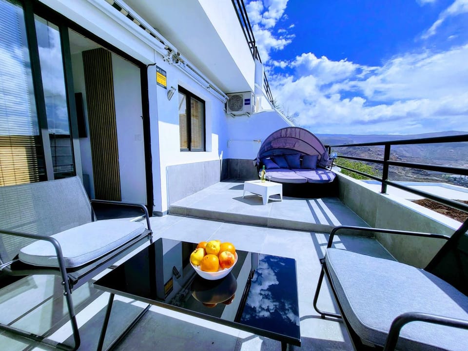 View (from property/room), Balcony/Terrace, Balcony/Terrace, Seating area