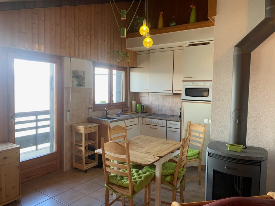 Apartment Alps View -Mont Rouge Veysonnaz Apartment in Nendaz