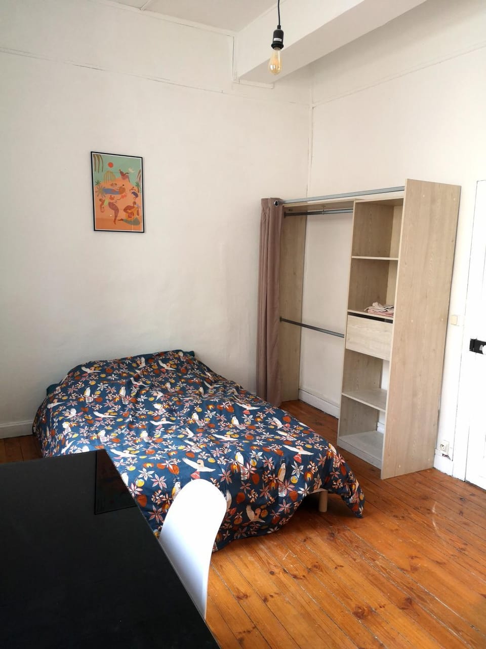 Bed, Photo of the whole room, Bedroom, wardrobe