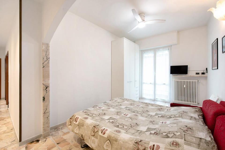 Living room, Bedroom