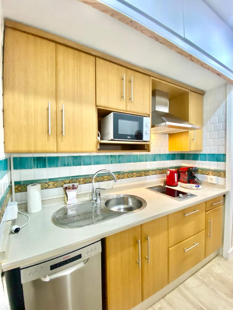 Coffee/tea facilities, Kitchen or kitchenette, dishwasher, minibar, pet friendly, stove