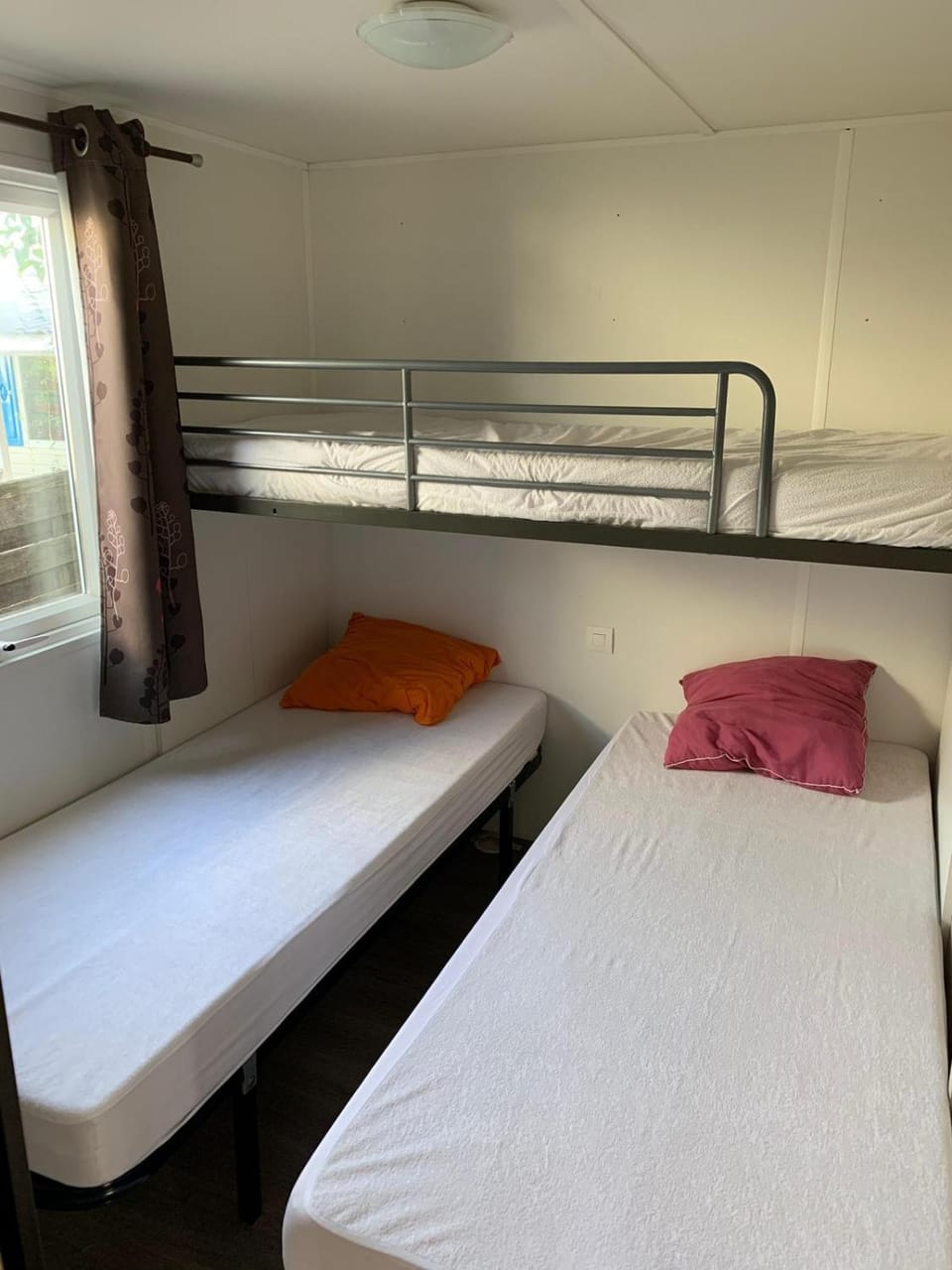 Mobilhome avec piscine Campground/ 
RV Resort in Provence-Alpes-Côte d'Azur