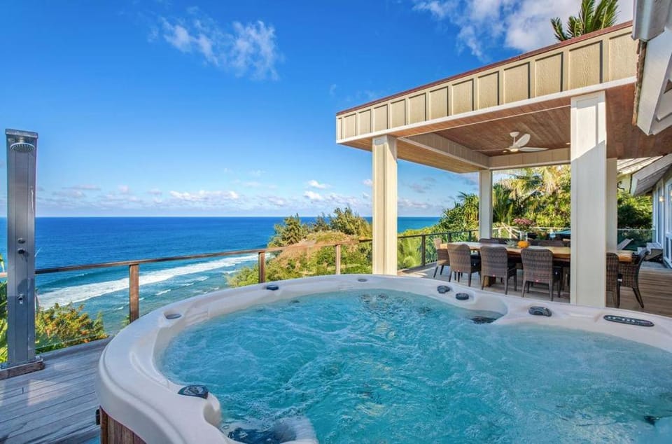 Patio, Hot Tub, Hot Tub, Balcony/Terrace, Sea view, sunbed