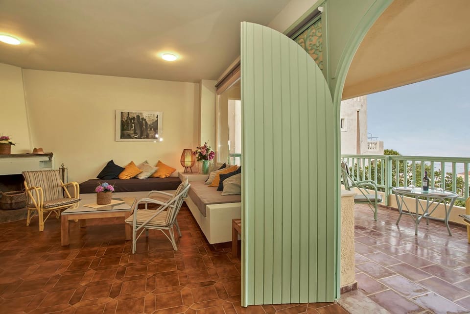 Patio, View (from property/room), Balcony/Terrace, Seating area