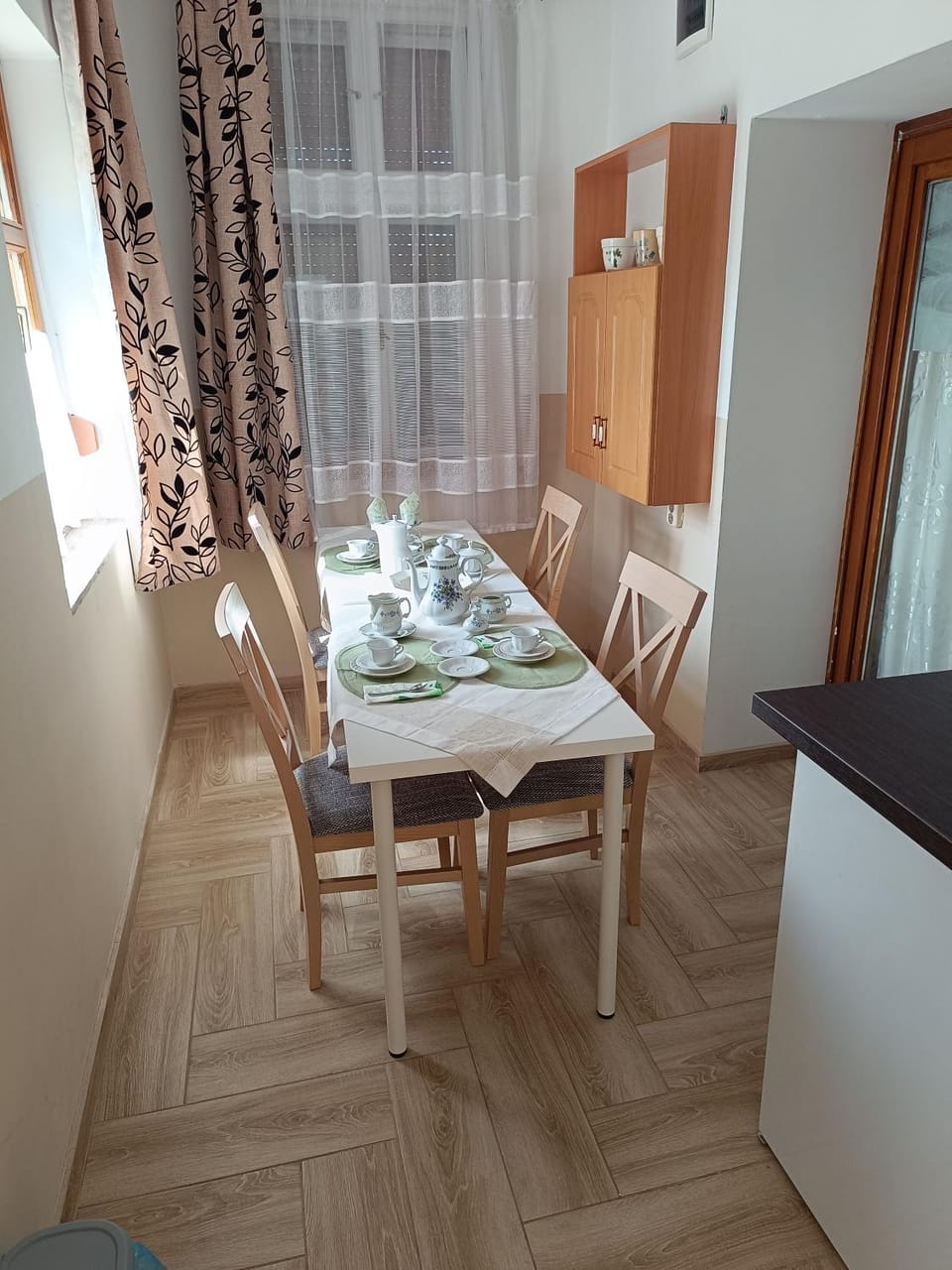 Kiskastély Apartman Apartment in Hungary