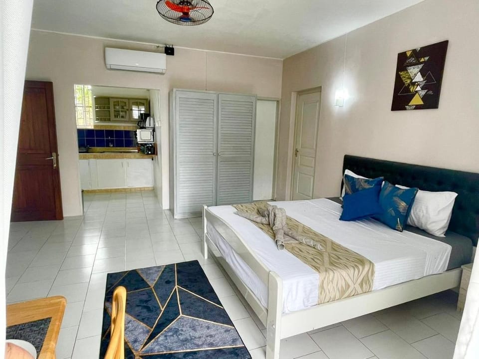 Residence Beach Azur Apartment in Trou-aux-Biches