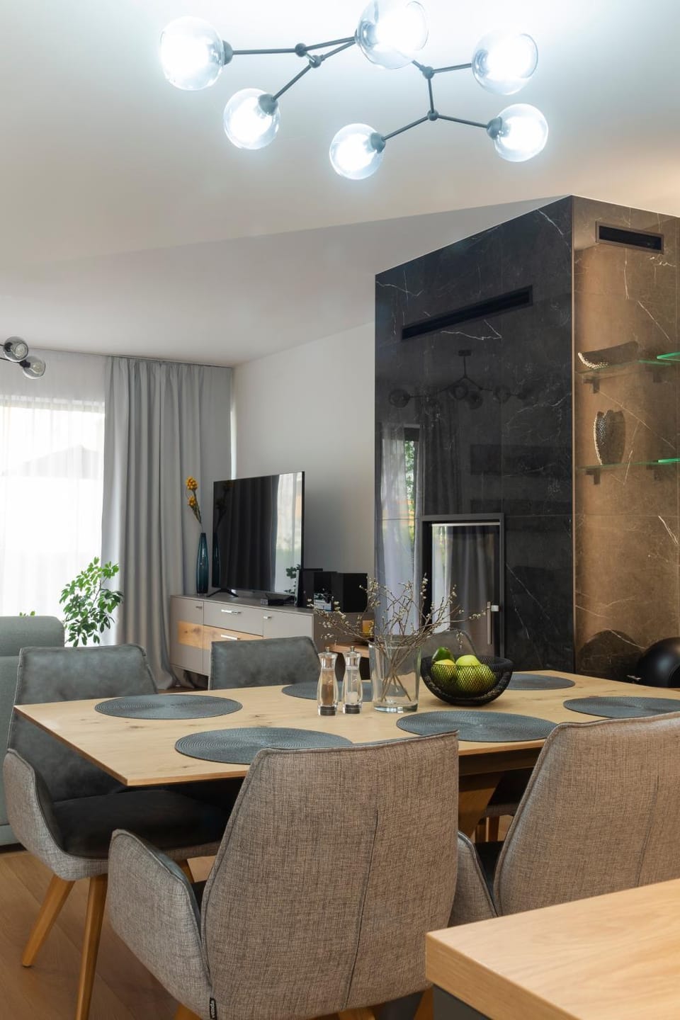 TV and multimedia, Living room