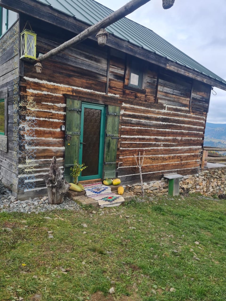 Emoția Munților House in Cluj County