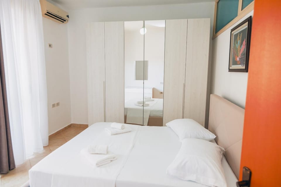 Bed, Photo of the whole room, Bedroom, towels, wardrobe, air conditioner