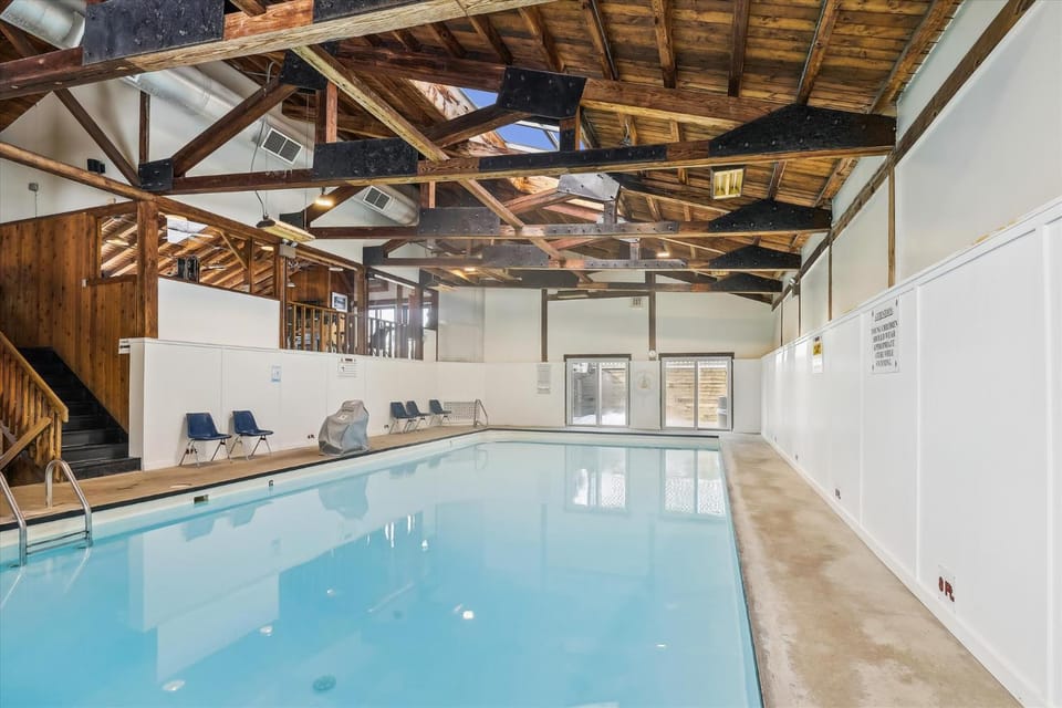 Mountainside Condo J201 House in Stowe