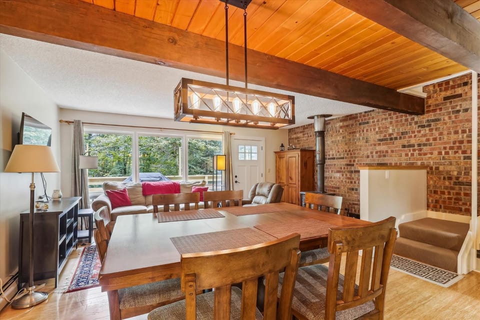 Foxhill 7 House in Morristown