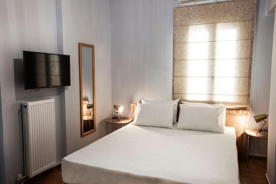 Pagrati Hilton location Bentzi Family Suite 5 Apartment in Athens
