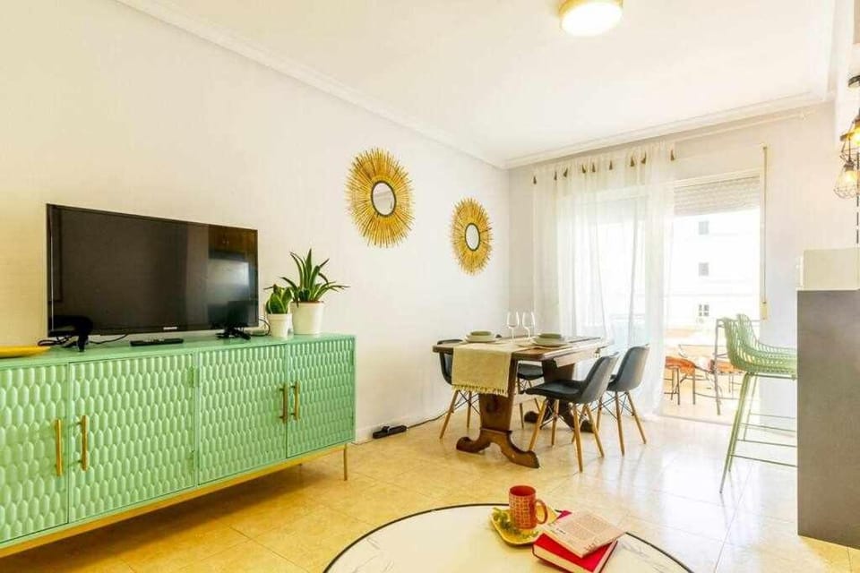 Apartment Pink Maritimo Apartment in Torrevieja