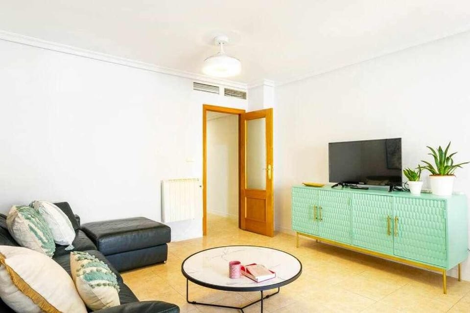 Apartment Pink Maritimo Apartment in Torrevieja