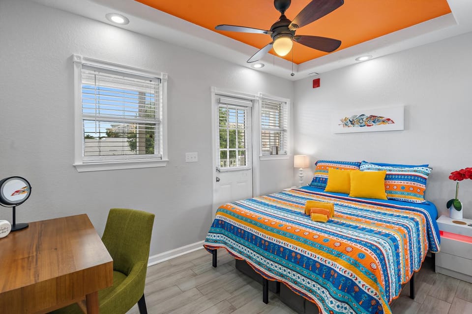Bed, Bedroom