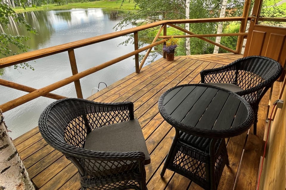Balcony/Terrace, Seating area, Lake view