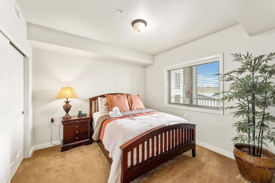 Bed, Day, Bedroom, furniture