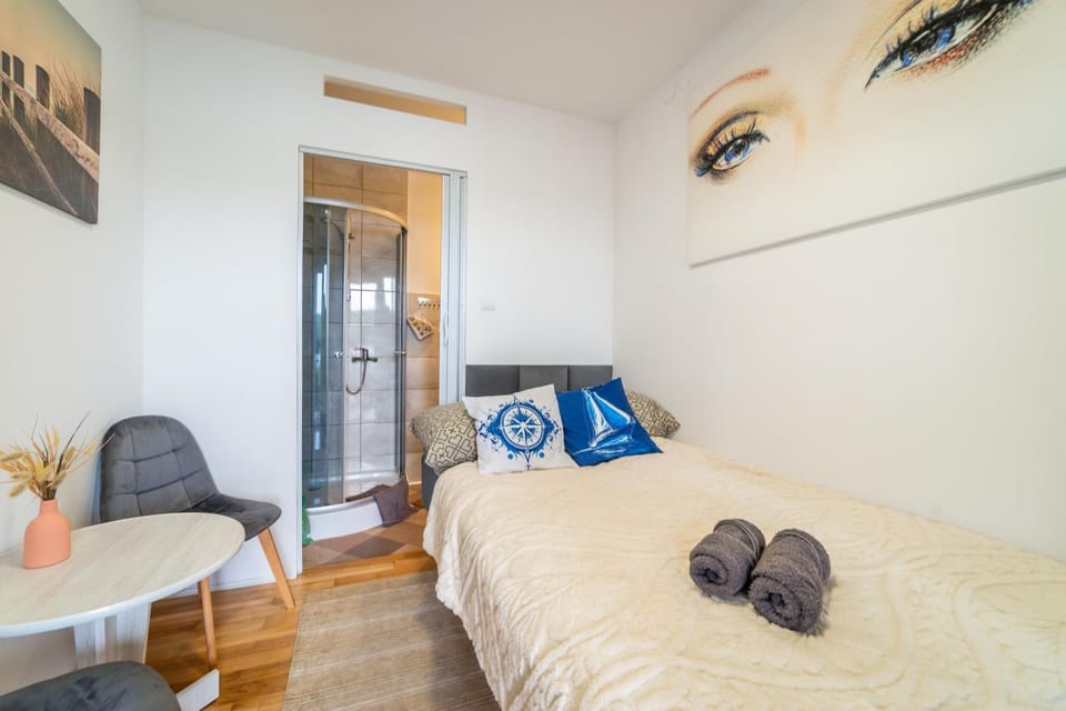 Pokój z tarasem na jezioro, Mikołajki Vacation rental in Poland