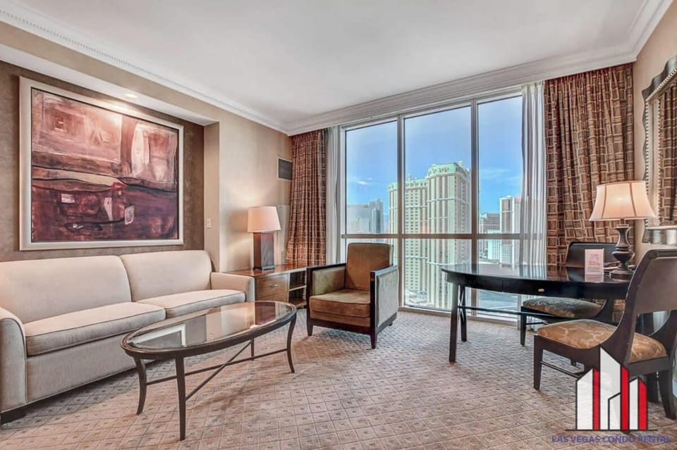 MGM Signature-21-609 Strip View Jacuzzi Studio House in Las Vegas Strip