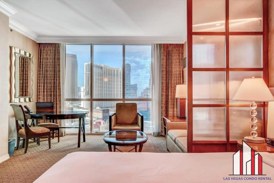 MGM Signature-15-611 Strip View Jacuzzi Studio House in Las Vegas Strip