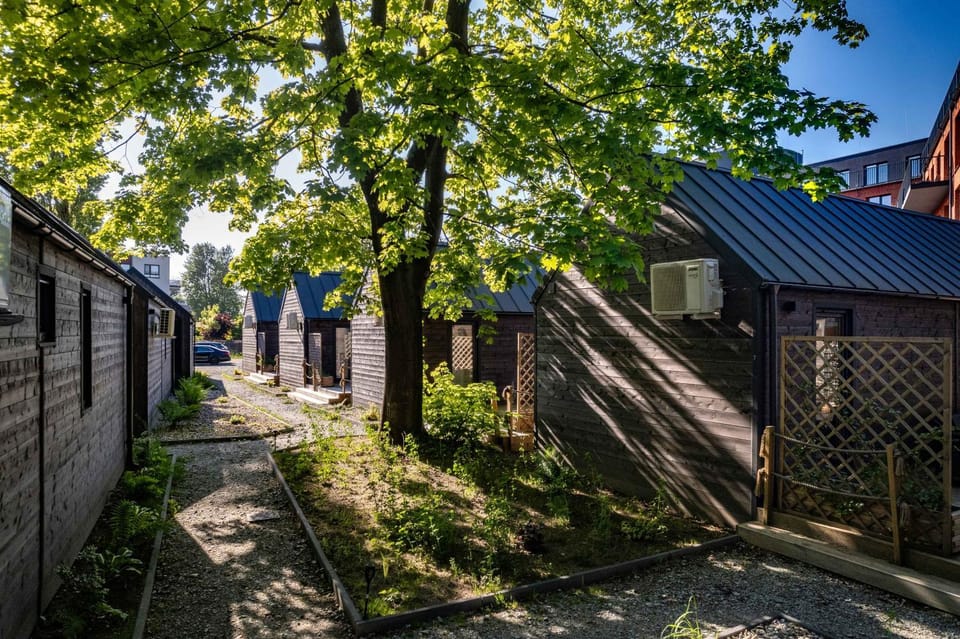 Property building, Garden, Garden view