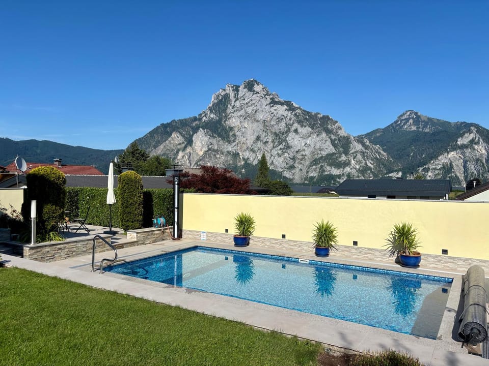 Luxury-Suites Traunsee Apartment in Salzburgerland