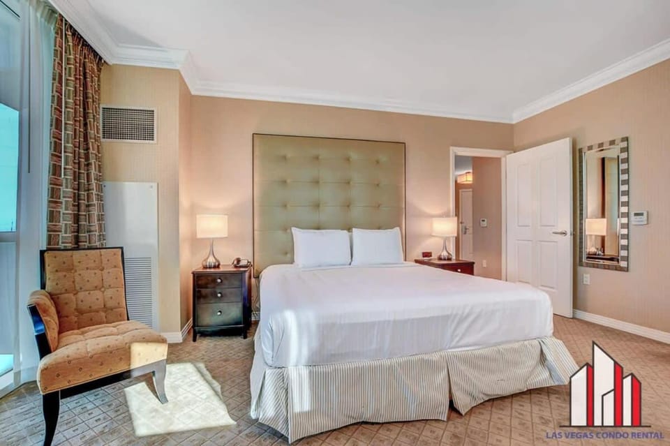 MGM Signature-21-701 1Br2Ba F1 Strip View Balcony House in Las Vegas Strip