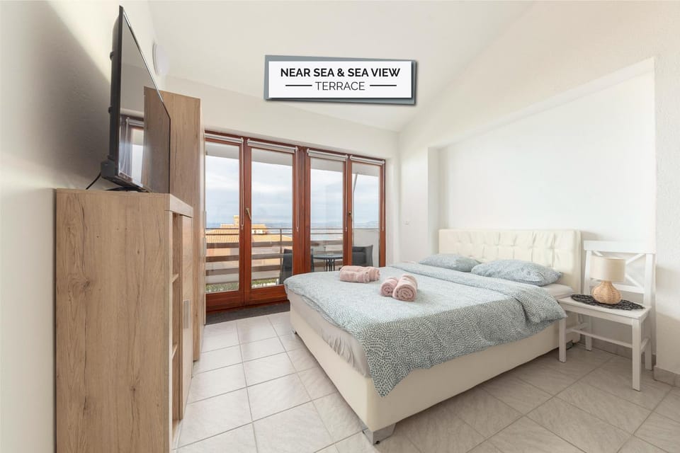 Patio, Balcony/Terrace, Bedroom