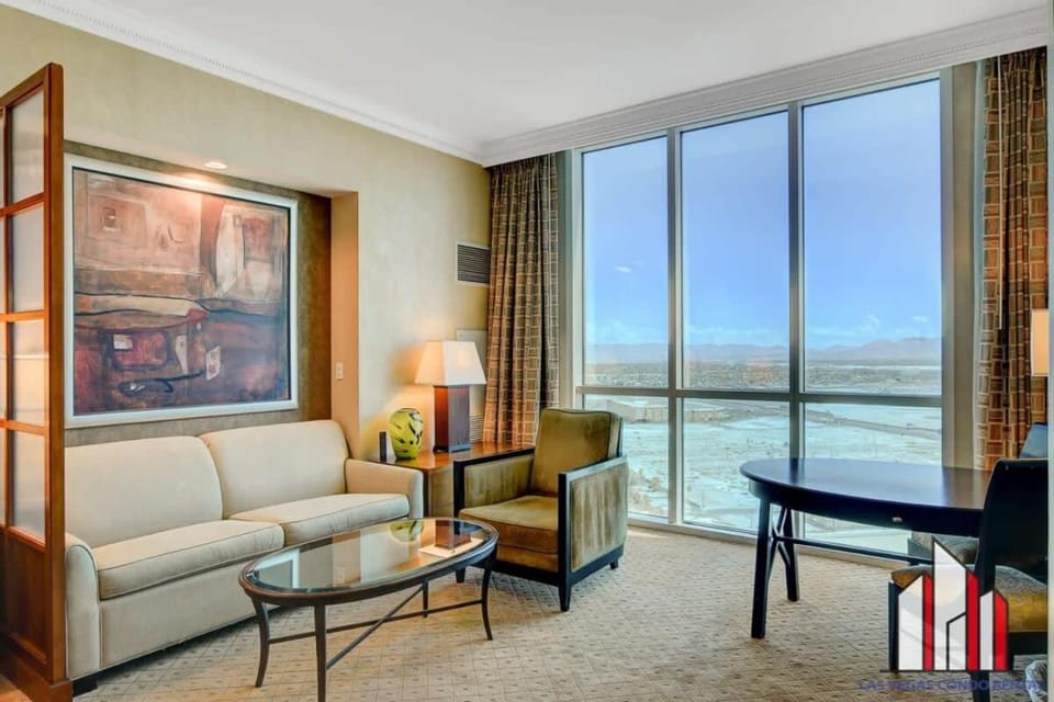 MGM Signature-29-604 Jacuzzi Studio House in Las Vegas Strip