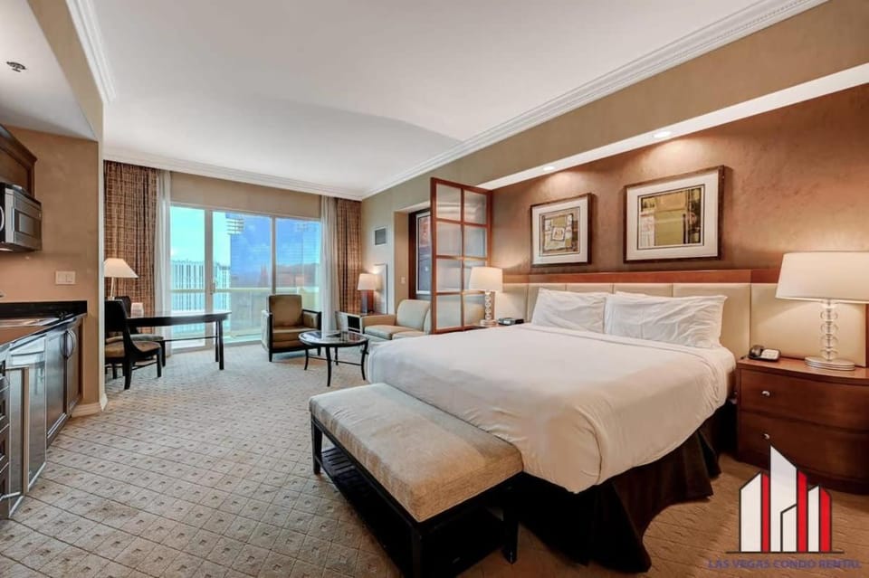 MGM Signature-29-617 Penthouse Studio F1 w Balcony House in Las Vegas Strip