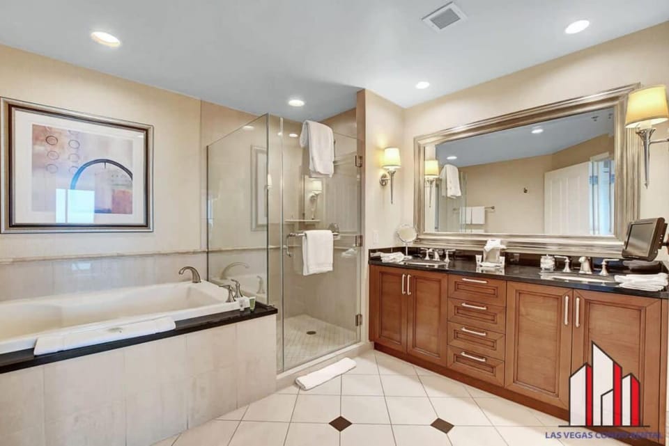 MGM Signature-28-604 Jacuzzi Studio House in Las Vegas Strip