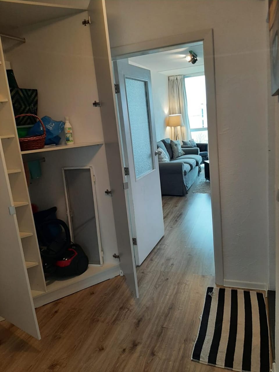 Facade/entrance, Photo of the whole room, furniture, storage, wardrobe