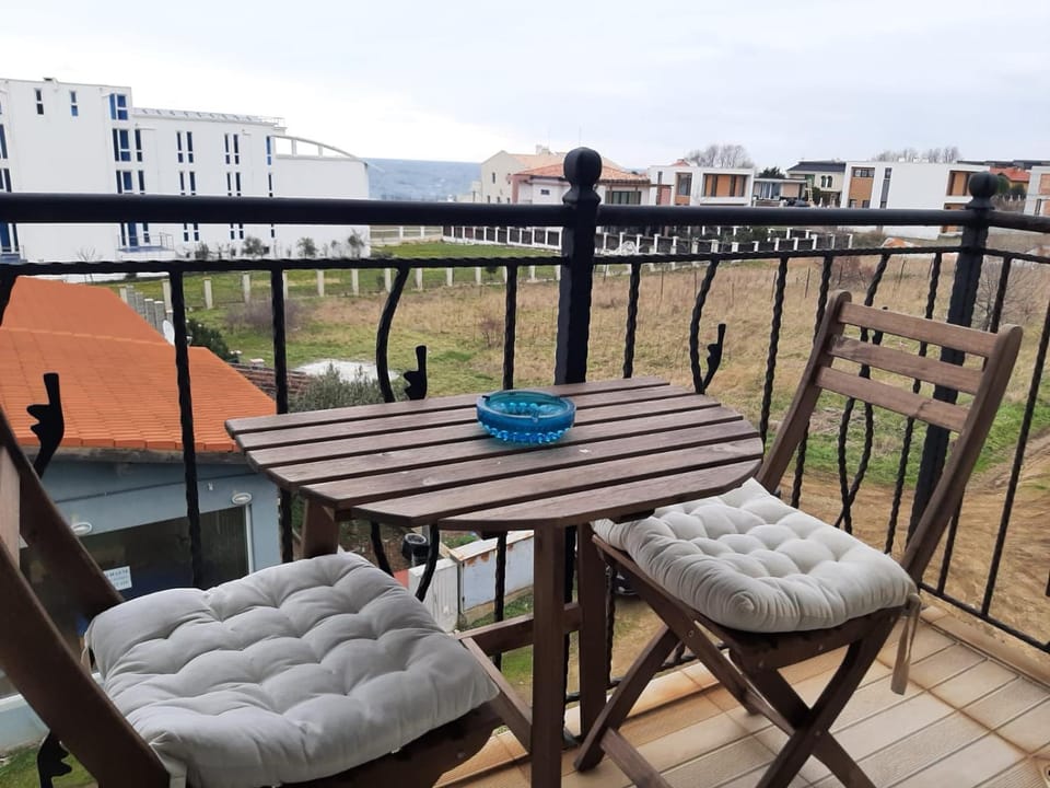 Patio, Day, View (from property/room), Balcony/Terrace, Balcony/Terrace, Seating area