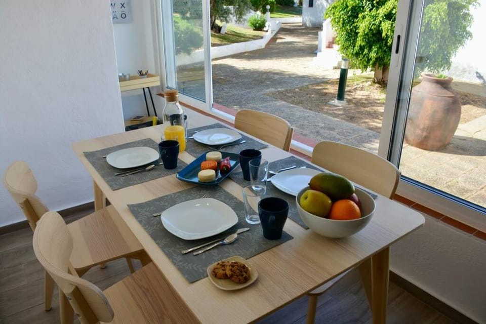 Waterfront apartment - 4 sleeps Apartment in Faro District