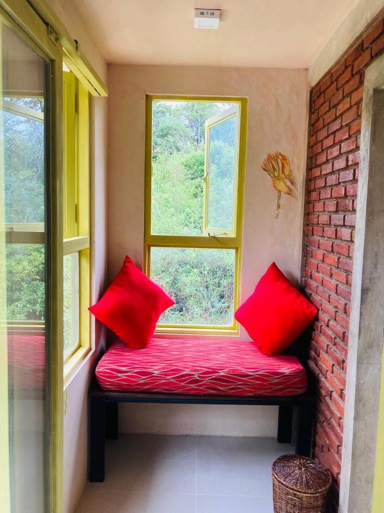 Seating area, Bedroom