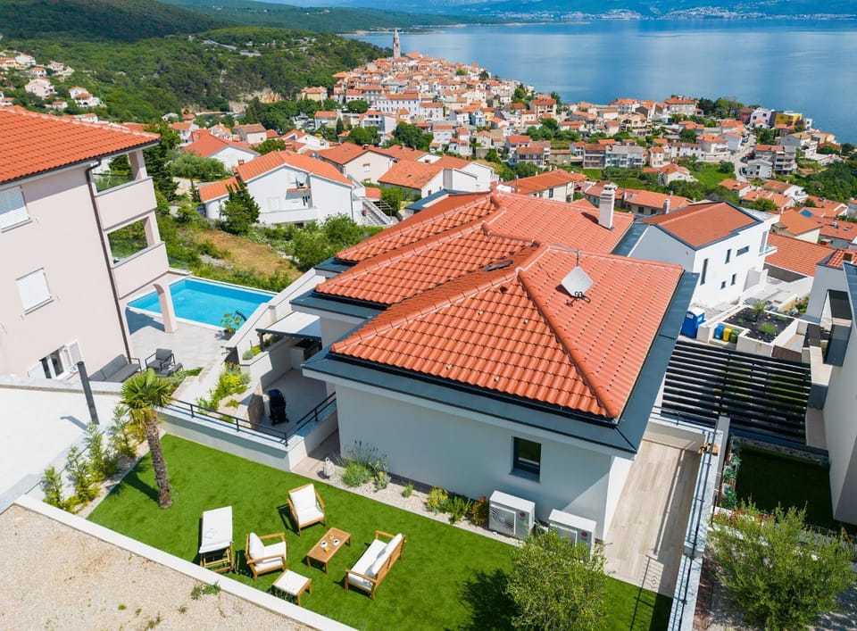Villa See Vrbnik Villa in Primorje-Gorski Kotar County