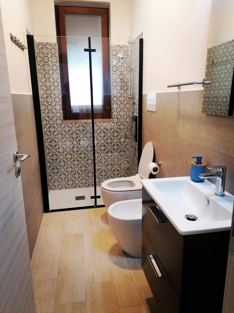 Shower, Toilet, Bathroom, bidet