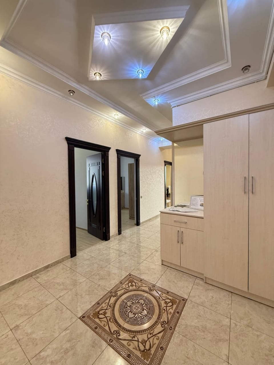 Luxury Spacious 2Bedroom +Balcony Near Opera and Northern Avenue, Middle Of Center Apartment in Yerevan