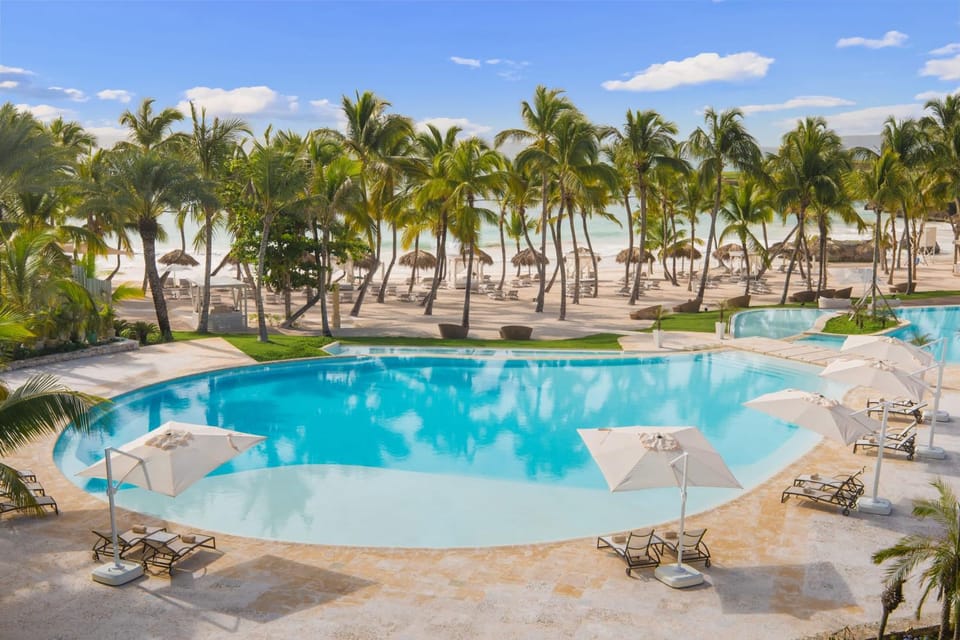 Oceanview Luxury Villa Crystal - With Beach Club Access House in Punta Cana