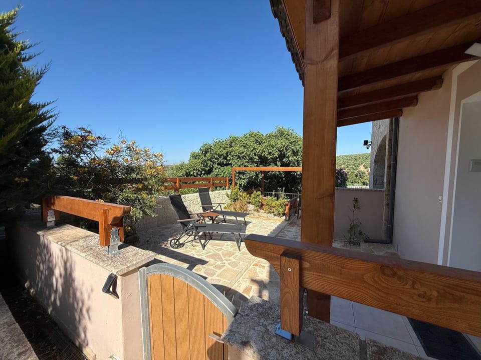 Villa Albama House in Crete