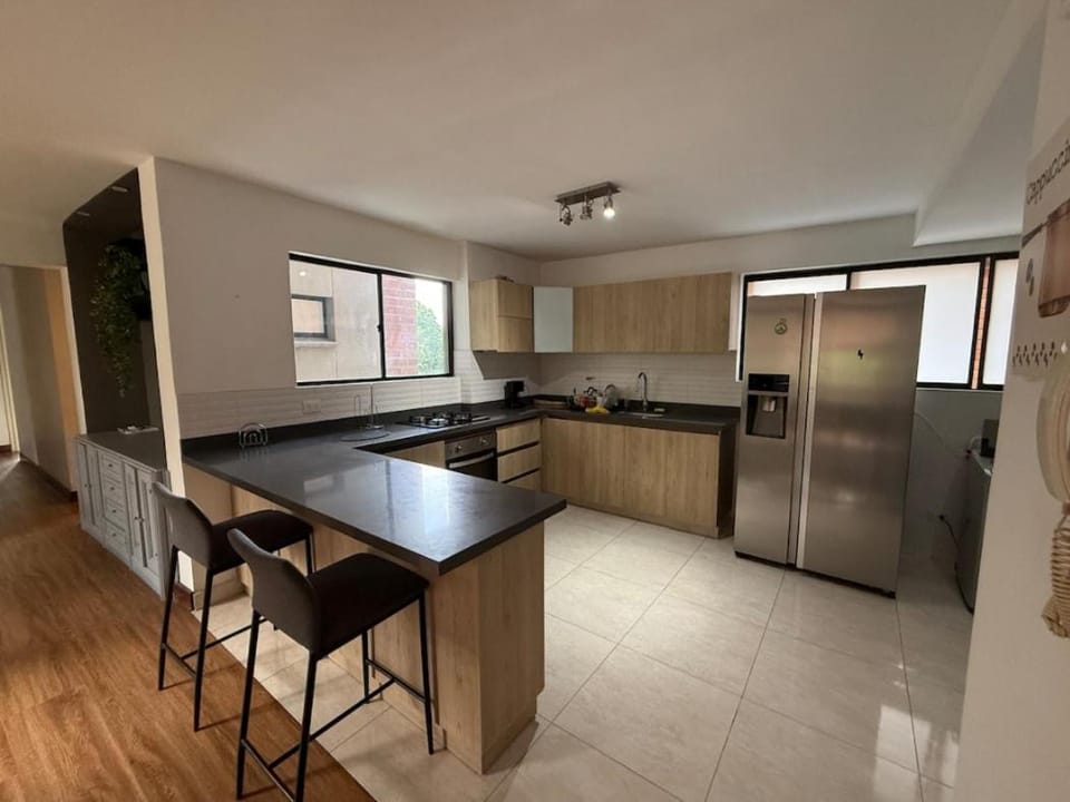 Poblado la 10 Apartment in Medellin