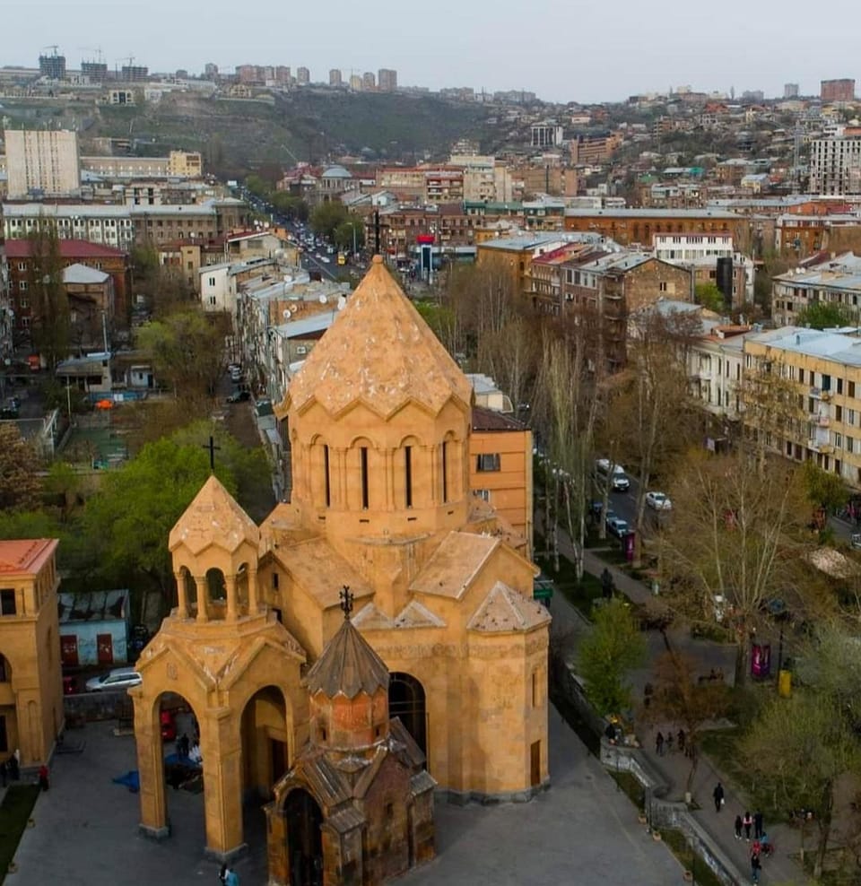 Stylish 2Bedroom + 2 Batroom Apartment , Amazing Location, City Center, by Opera Apartment in Yerevan