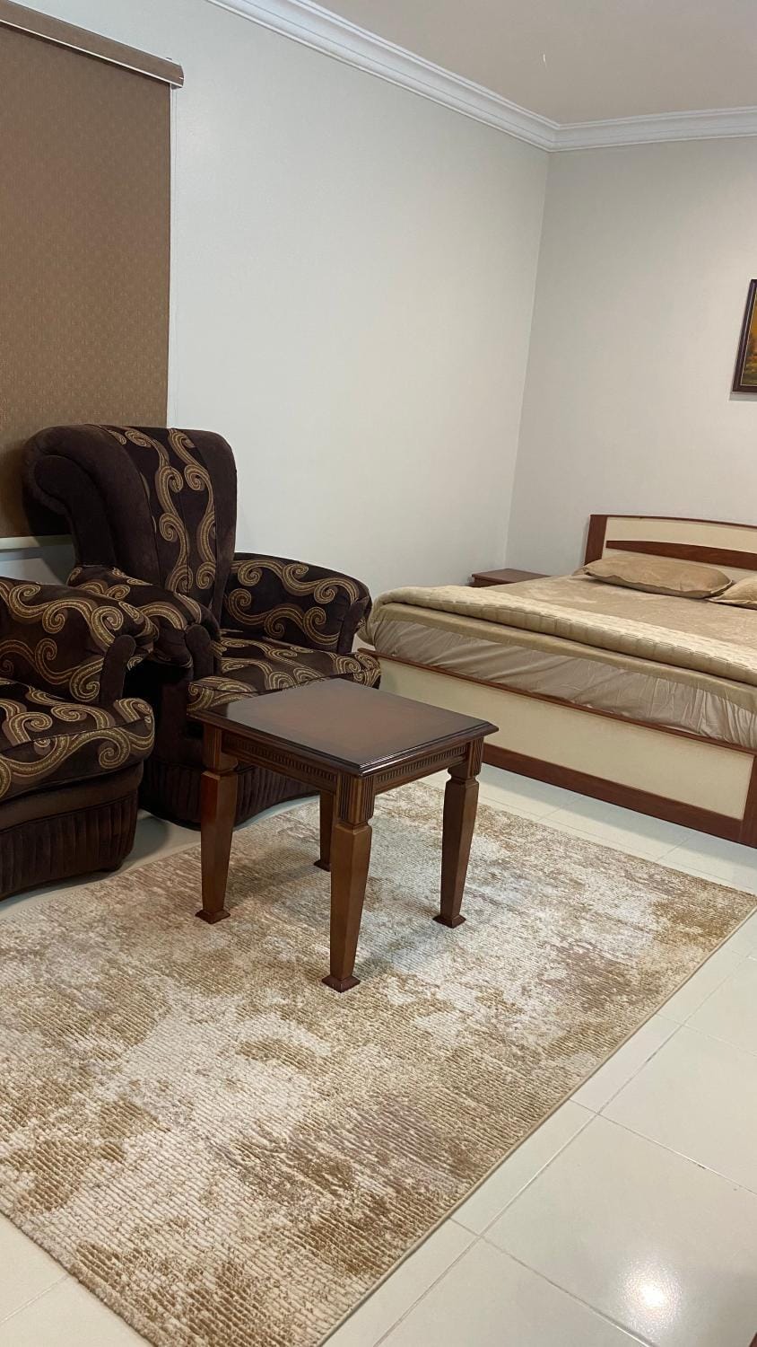 غرفه راقيةبقلب المدينه بالقرب من المسجد المبوي Apartment in Medina