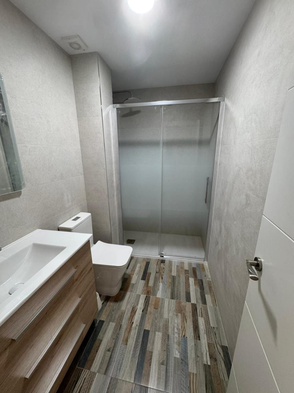 Shower, Bathroom